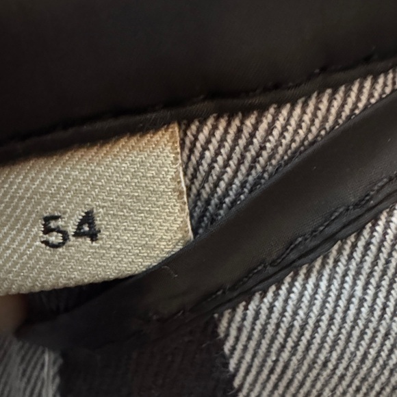 Authentic BURBERRY Black Quilted Vest - Picture 12 of 16